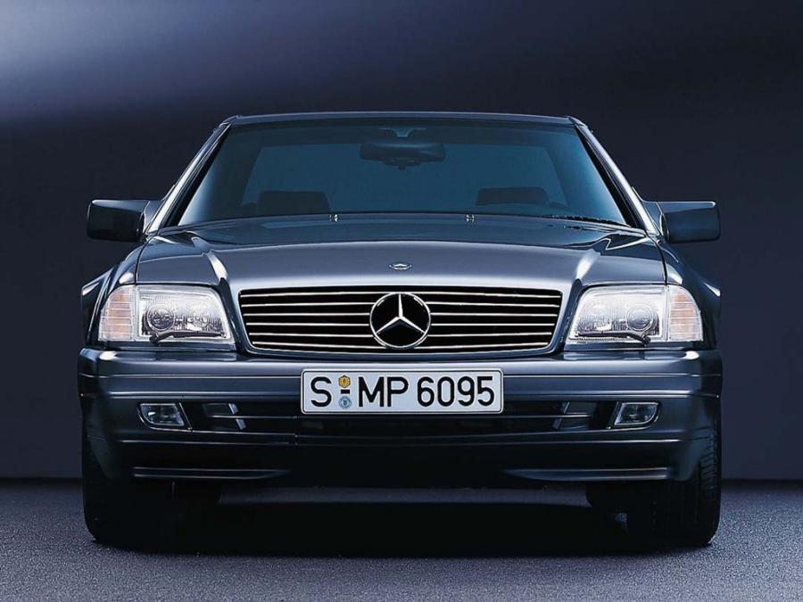 Mercedes-Benz SL500 1993 года  (фото 2 из 15)
